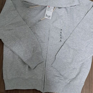 스파오 기모 후드 집업 팝니다