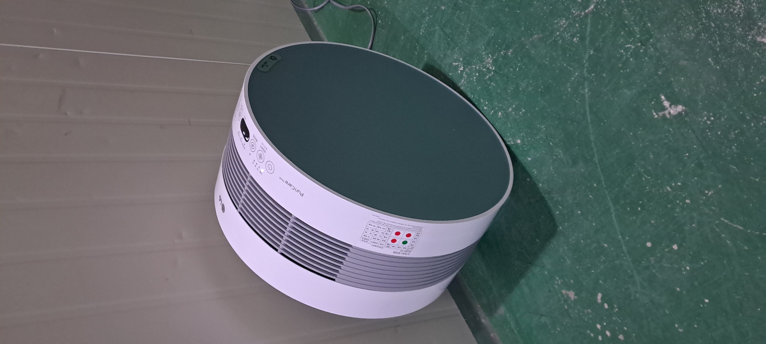 6173 엘지 퓨리케어 11평 공기청정기(에머랄드)--1