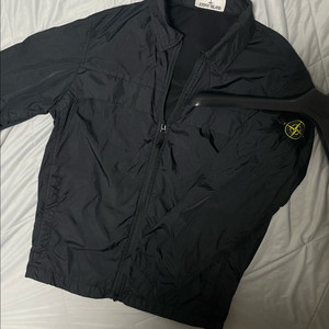 24ss 스톤아일랜드 크링클랩스 바람막이 L