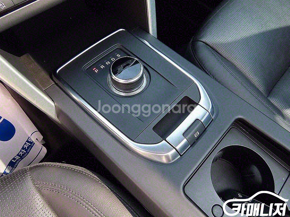 [랜드로버]디스커버리 스포츠 2.0 TD4 SE(150--9