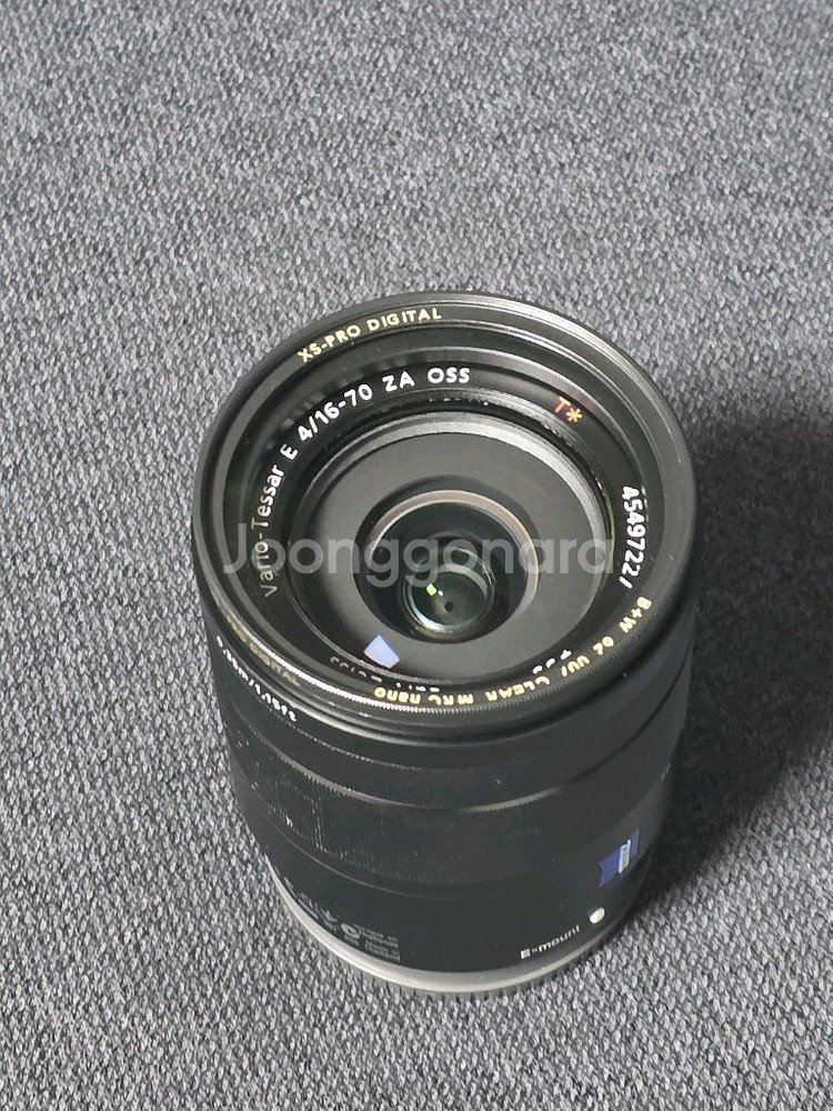 소니 E 16-70mm ZA F4 렌즈 판매합니다.--1