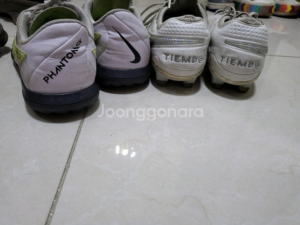 나이키축구화.풋살화230--4