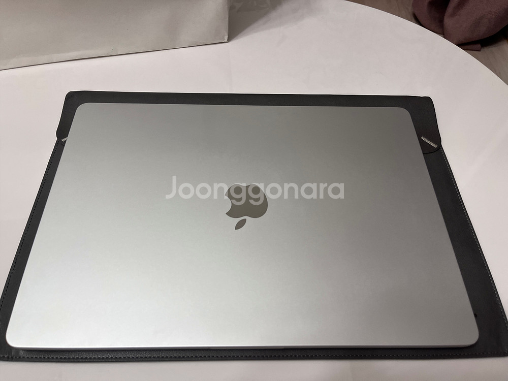 맥북 에어 15 M3 실버 16gb / 256g--4