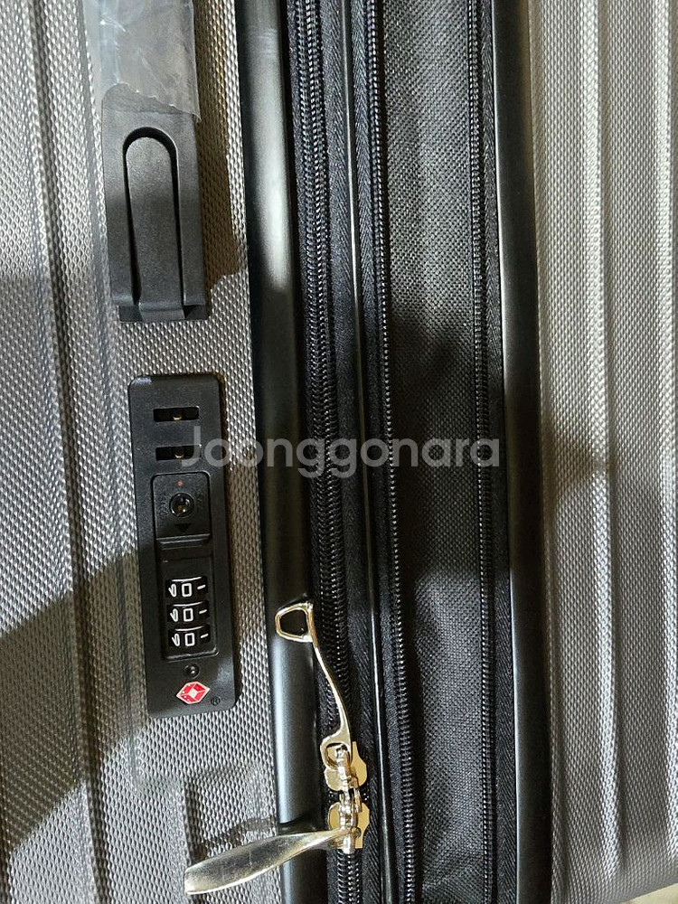 28,24,20인치 확장지퍼형 캐리어--5