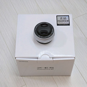 후지필름 X-E5 실버 23mm 번들 렌즈만 판매합니다