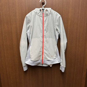 나이키 러닝 여성 바람막이 M 이미지