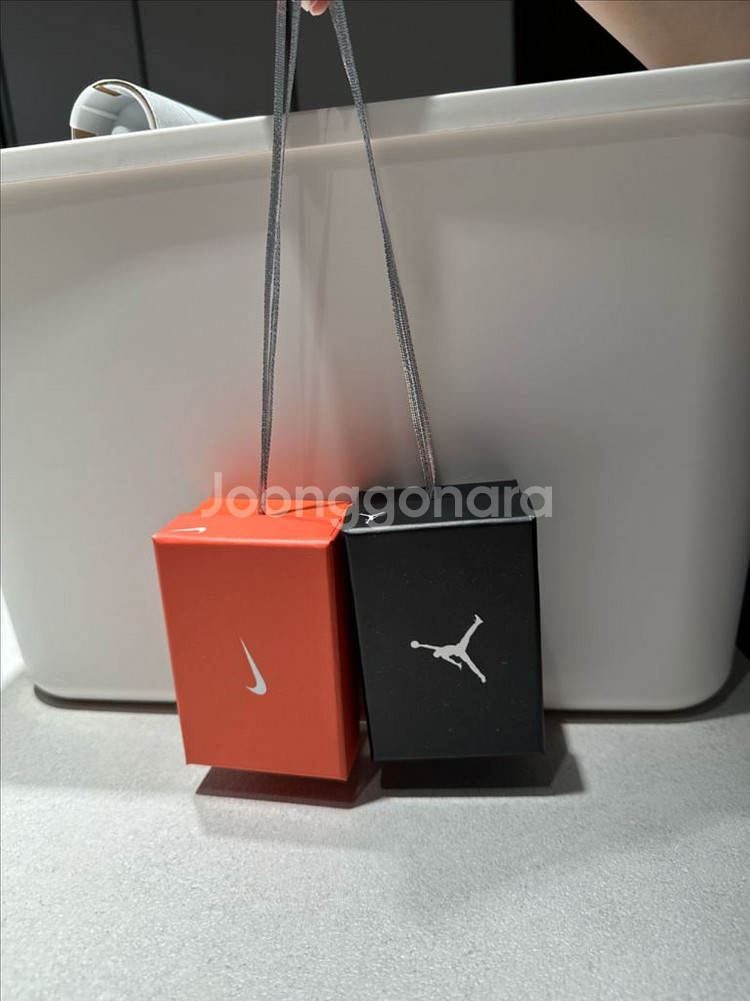 나이키 SNKRS 캔들--5