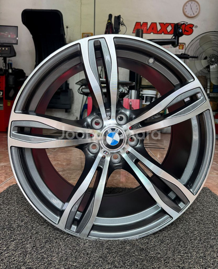 BMW M5 스타일 19인치 신품휠세트 팝니다--0