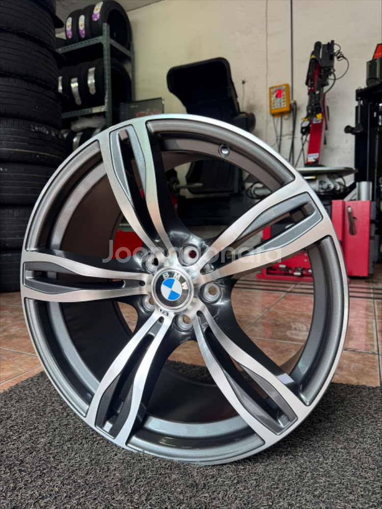 BMW M5 스타일 19인치 신품휠세트 팝니다--1