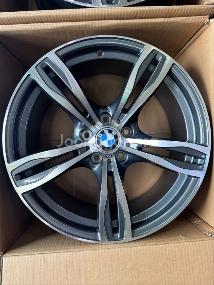 BMW M5 스타일 19인치 신품휠세트 팝니다--5