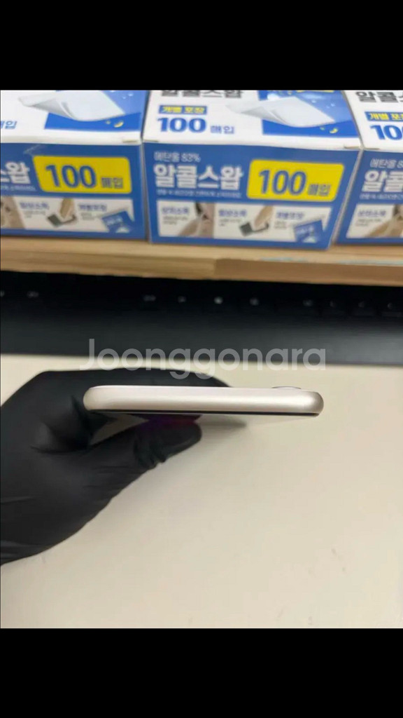 아이폰se3 64기가--2