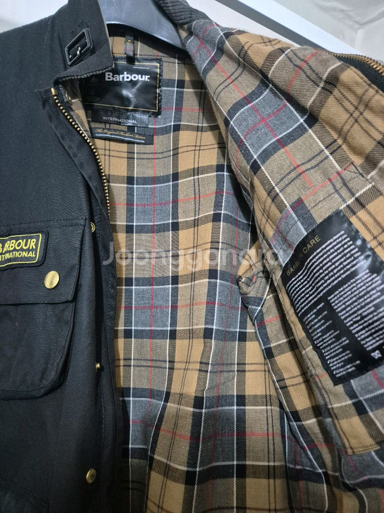 바버(Barbour) 인터네셔널 38사이즈--1