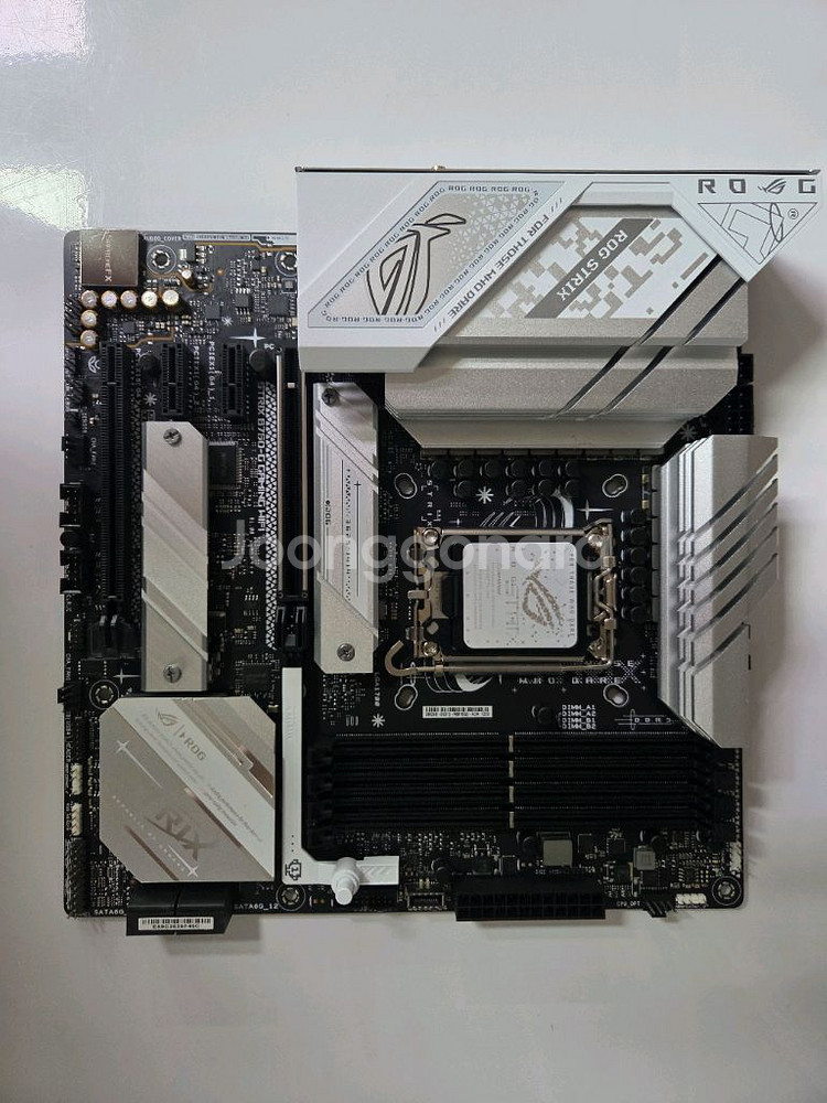 ASUS Rog Strix B760-G 인텔 메인보드--2
