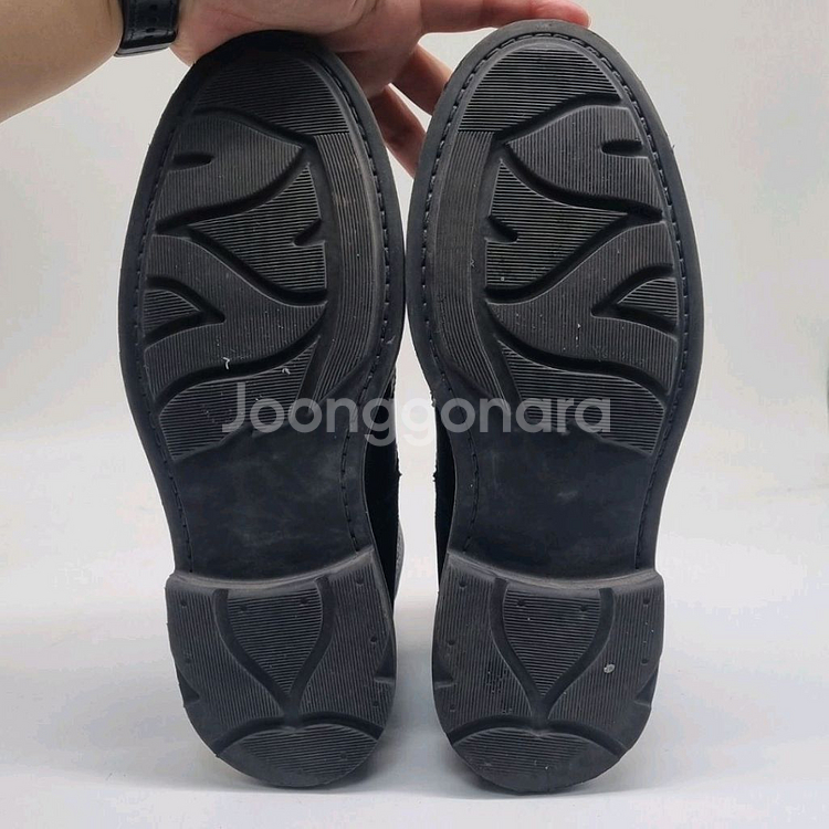 장까를로모렐리 남성워커 42 270.--2