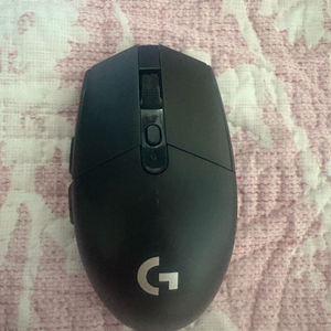 g304 로지텍 게이밍 마우스 판매합니다