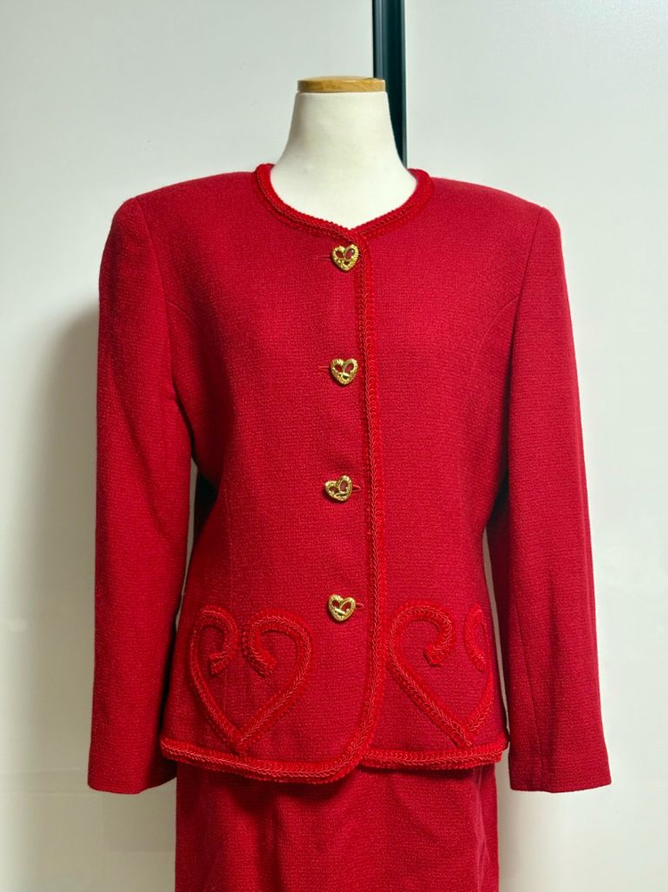 레드 하트 버튼 트위드 자켓 스커트 셋업--8