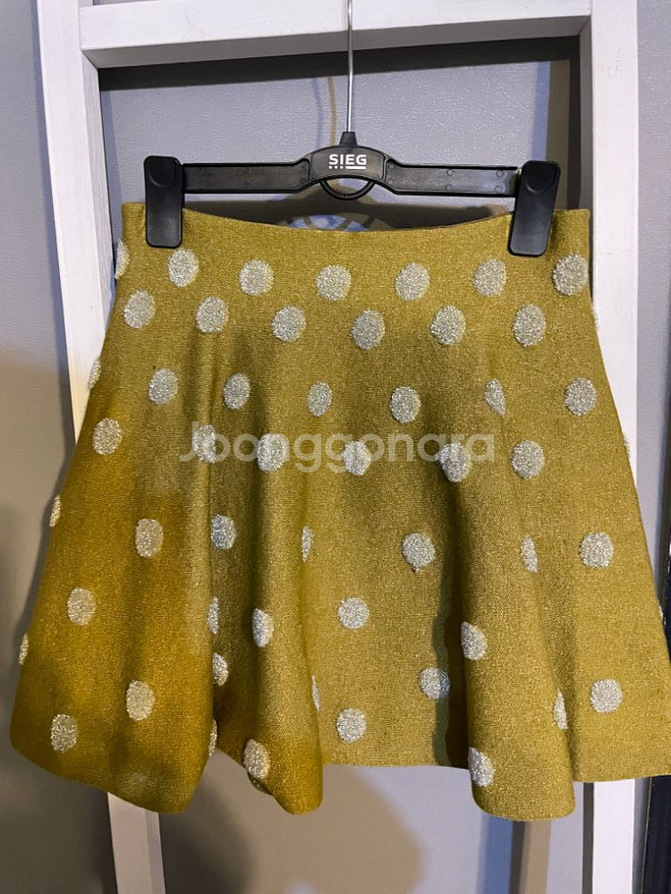 럭키슈에트 도트 스커트--1