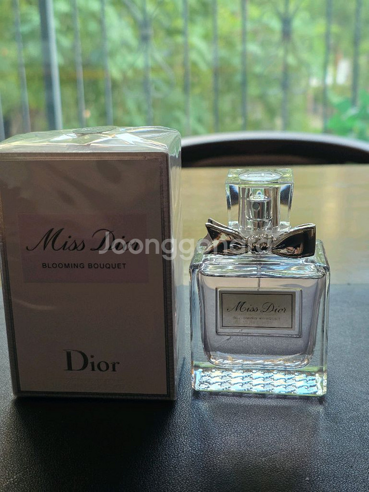택포)정품 디올 블루밍 부케향수 100ml--0