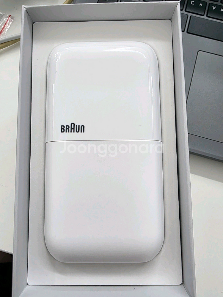 브라운 휴대용 면도기 5603--0