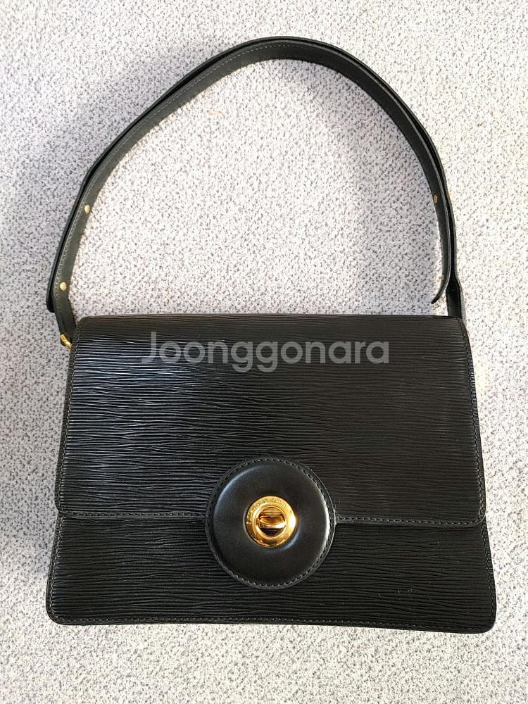 정품 클래식 루이비통 구형 에삐 도핀백 빈티지 숄더백--1