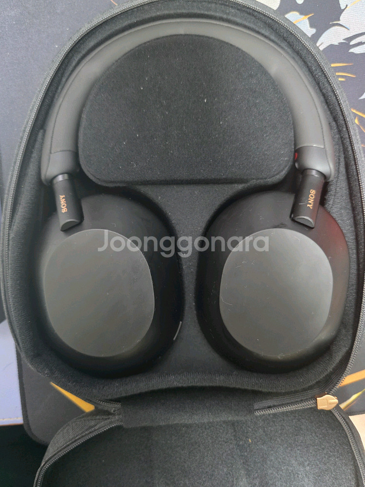 wh 1000xm5 팝니다.--0