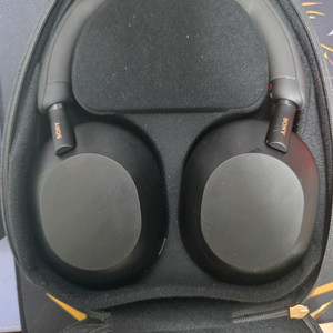 wh 1000xm5 팝니다.