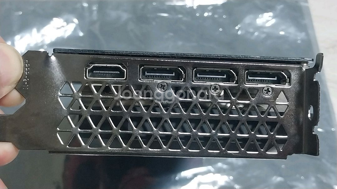 Colorful GeForce RTX 3060--1