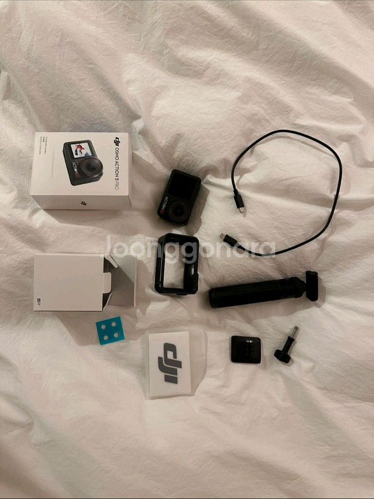 DJI 오즈모 액션5 프로 + 삼각대 세트--0