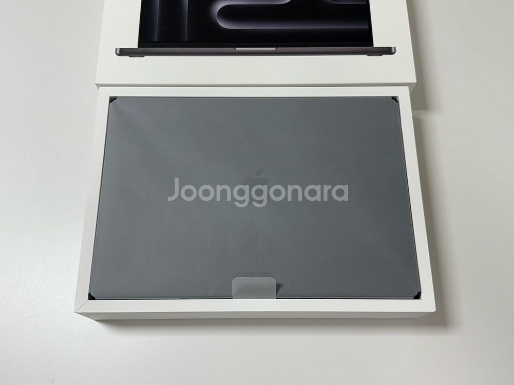 맥북 프로 16인치 M4 Max 64GB 메모리 1TB--5