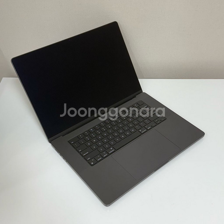 맥북 프로 16인치 M4 Max 64GB 메모리 1TB--11