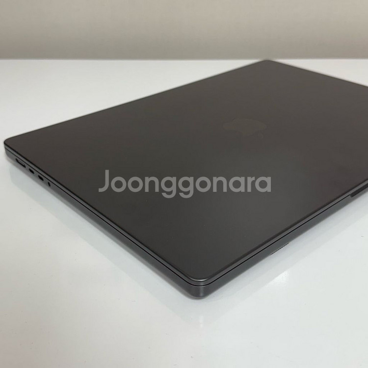 맥북 프로 16인치 M4 Max 64GB 메모리 1TB--12