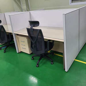 파티션 책상 의자 원탁 작업탁자 철제캐비넷 철재옷장