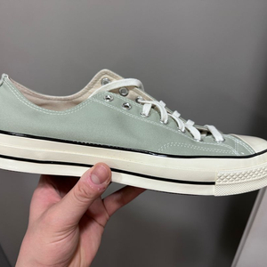 컨버스 로우 300사이즈 새상품