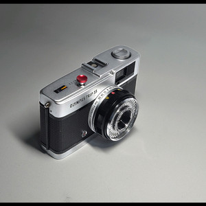 OLYMPUS TRIP 35. 필름 카메라