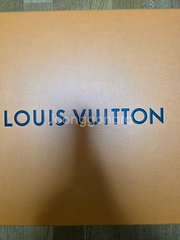 루이비통 쿠상mm 블랙 팝니다--8