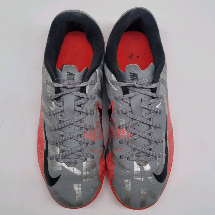 나이키 머큐리얼 베이퍼13 풋살화235 이미지