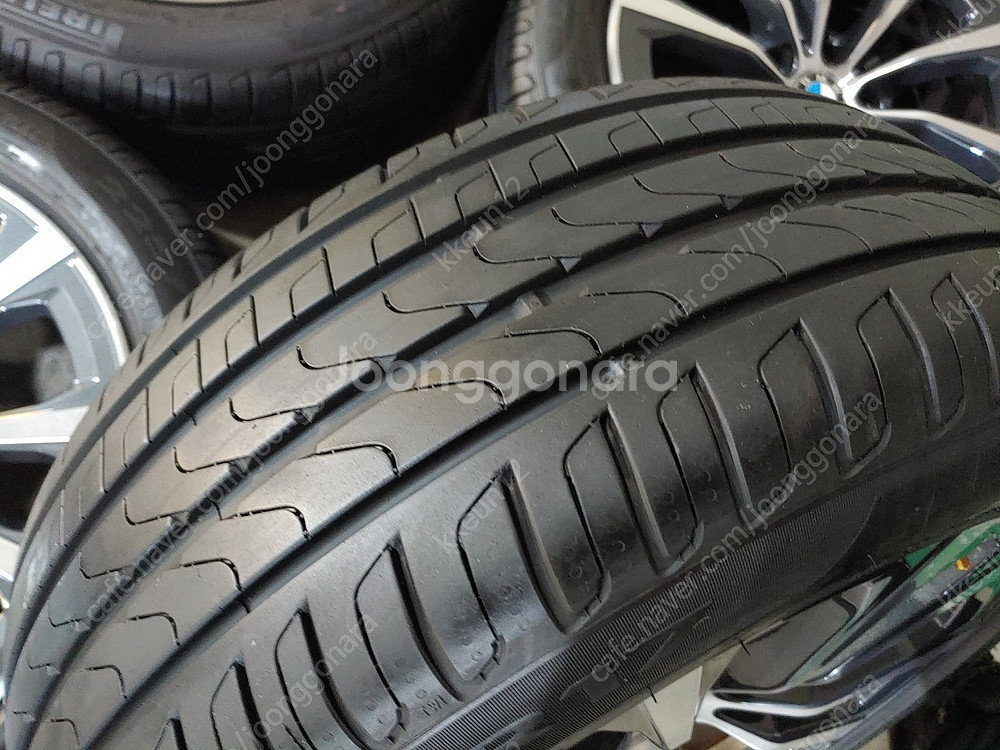 BMW G20 3시리즈 17인치 정품 휠타이어--6