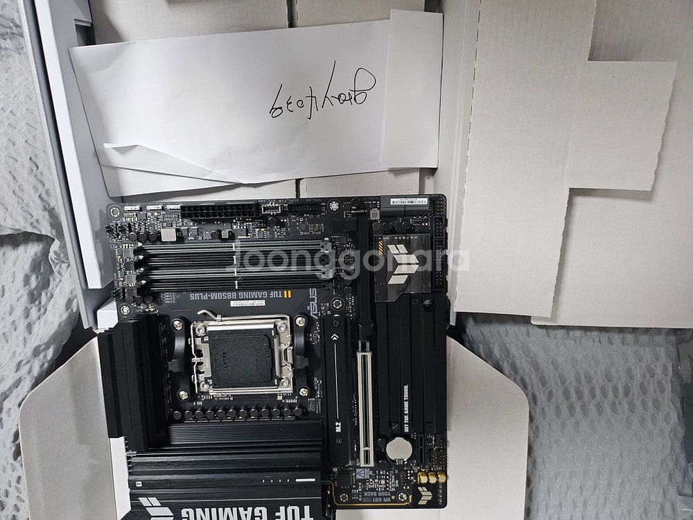 asus tuf b850m 메인보드입니다.--0