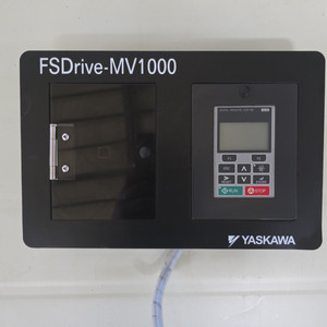YASKAWA 디지털 오퍼레이터 패널 2대