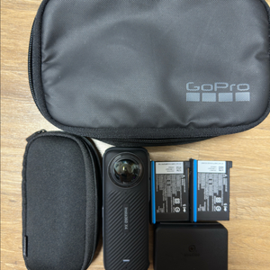 인스타 360 x4 판매