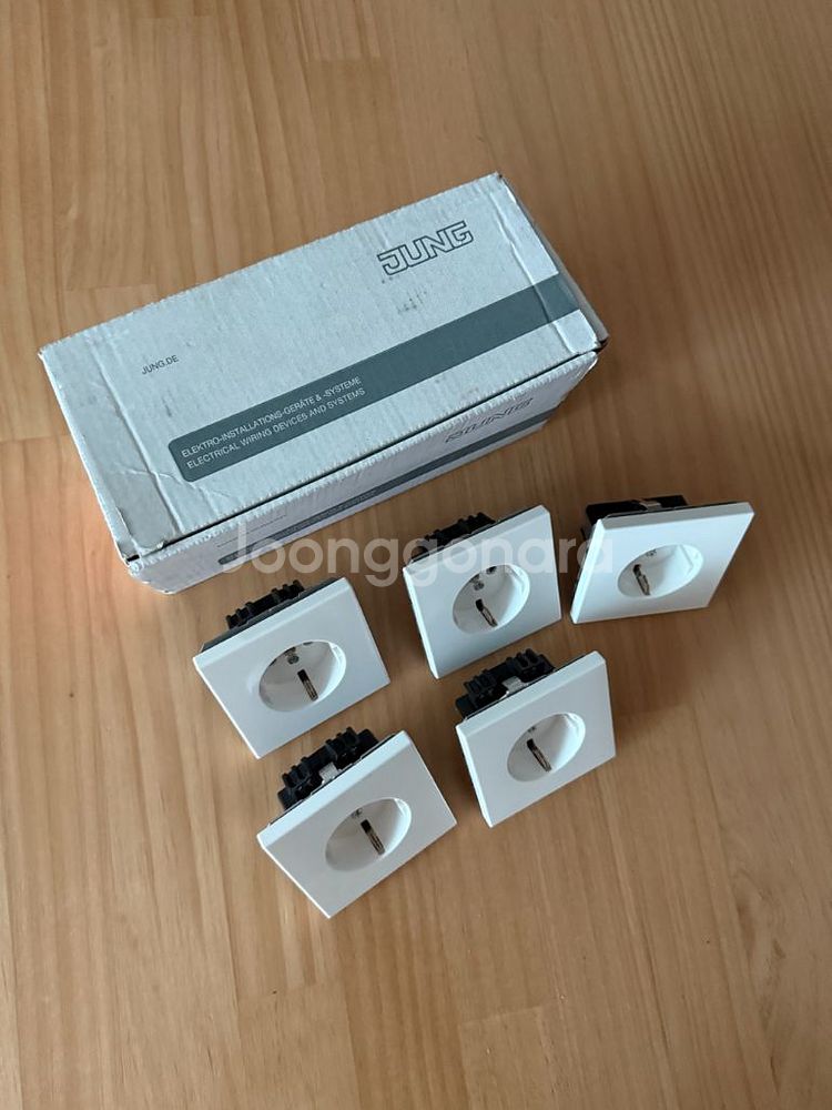정품 융 LS990 유럽형 220V 콘센트 화이트 판매--5