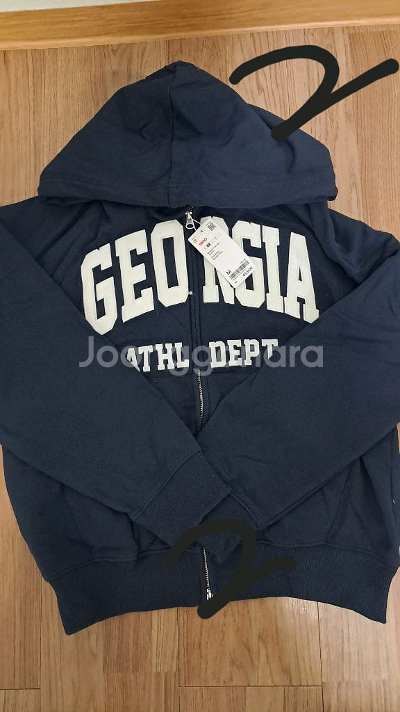 스파오 기모 후드 집업 팝니다--0