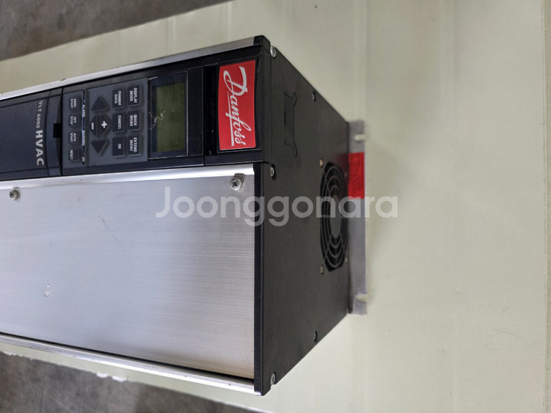 Danfoss VLT 6000 HVAC 인버터 2대--8