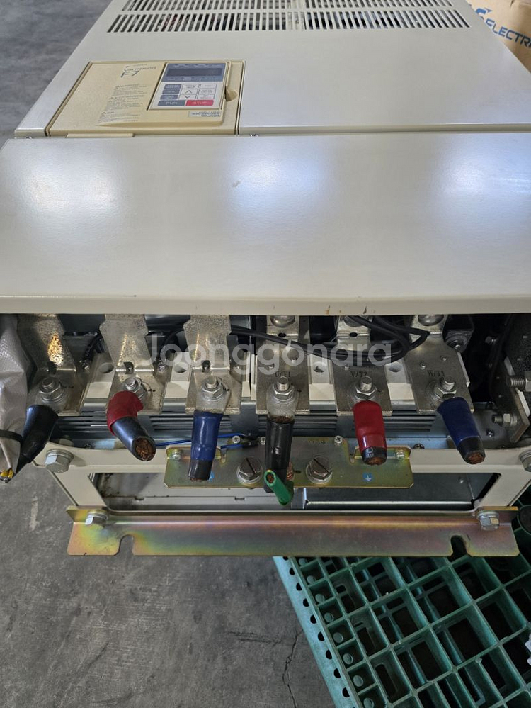 중고 야스카와 인버터 (CIMR-F7A4110)--6