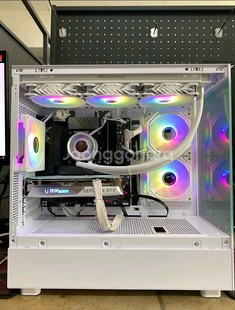 화이트케이스 4060ti--1
