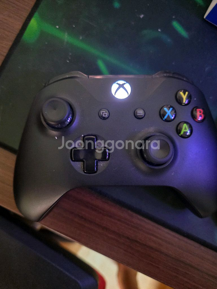 xbox one 패드 및 동글이 땡처리 합니다--0