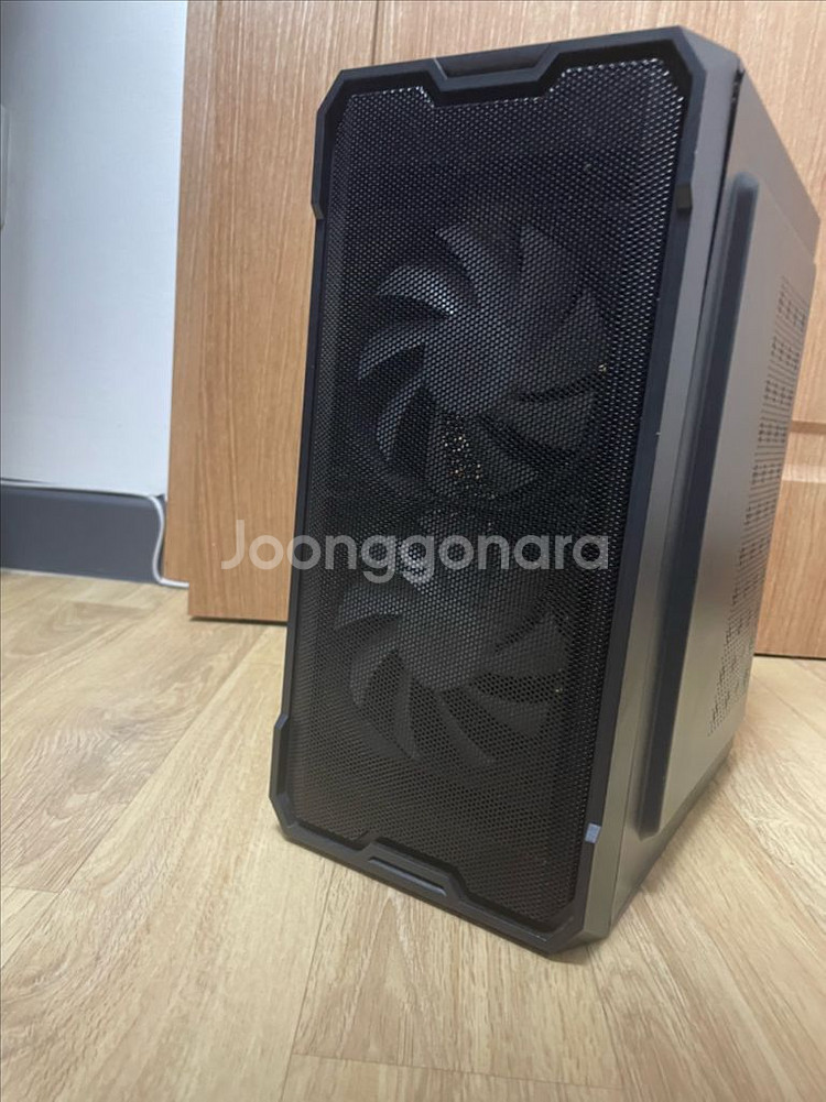 컴퓨터 AMD Ryzen3 3200g 본체 판매합니다--0