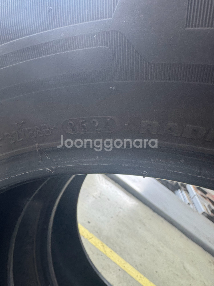 215 65 17 중고타이어 팝니다--2