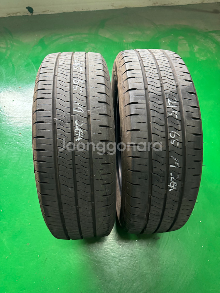 215 65 17 중고타이어 팝니다--3