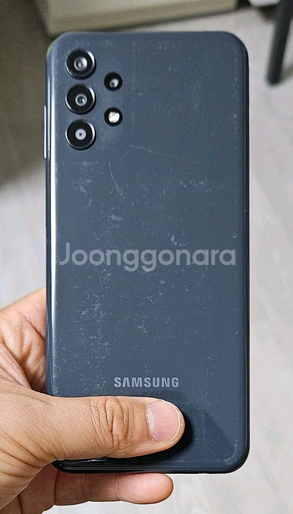 갤럭시 A13 블랙 64GB 싸게 팝니다.--1
